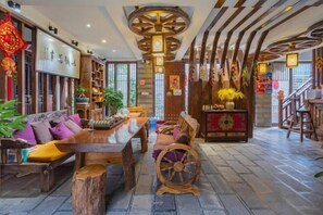 Restaurant - Binjia Boutique Inn (Lijiang Ancient City Dashuiche Branch) (Lijiang)