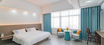 Jiayan Runguo Hotel (Danzhou Summer Square Branch)
