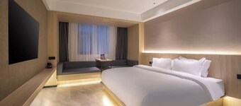 Jiayan Runguo Hotel (Danzhou Summer Square Branch)