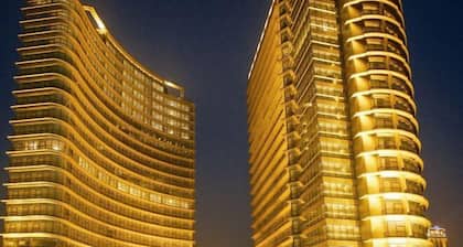 Dongfang Jinzuo Apartment Hotel