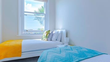 2 chambres, fer et planche à repasser, lit parapluie, Wi-Fi