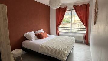 1 chambre, fer et planche Ă repasser, Wi-Fi, draps fournis