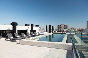 Piscine extérieure (ouverte en saison)