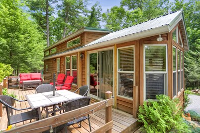 Whistling Lumberjack, Aunt Susie's Raystown Lake