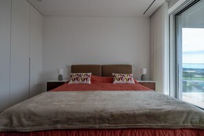 3 Schlafzimmer, Bügeleisen/Bügelbrett, WLAN, Bettwäsche