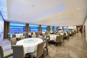 Restaurant - Coffey Hotel (Hongyuan)