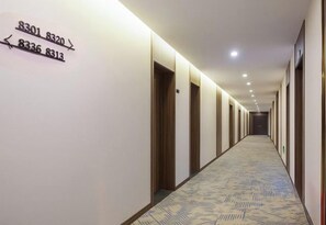 Interior - Coffey Hotel (Hongyuan)