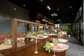 Restaurant - Timberton Resort Khaoyai (Pak Chong)