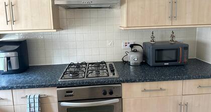 A 3bed house, about 25mins drive to Cheshire Oaks, UK's largest Designer Outlet