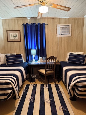 3 bedrooms, desk, free WiFi, bed sheets