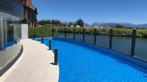 Pool - Mascardi 1st Floor LakeView Dina Huapi (Dina Huapi)