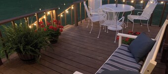 Wagon Wheel Retreat, Pulaski, TN 3 Bedroom home in the Country. 20% off/weekly