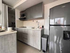 Private kitchen - Apt con vista Poblado by hoost APT 1807 (Medellín)