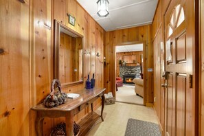 Interior - Pet-Friendly 2BR Cabin | Near Beach | Fenced Yard! (South Lake Tahoe)