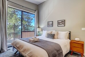 3 chambres, bureau, fer et planche à repasser, Wi-Fi