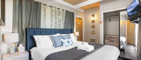 1 chambre, bureau, fer et planche à repasser, Wi-Fi