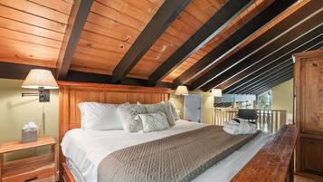 2 soveværelser, skrivebord, strygejern/strygebræt, Wi-Fi