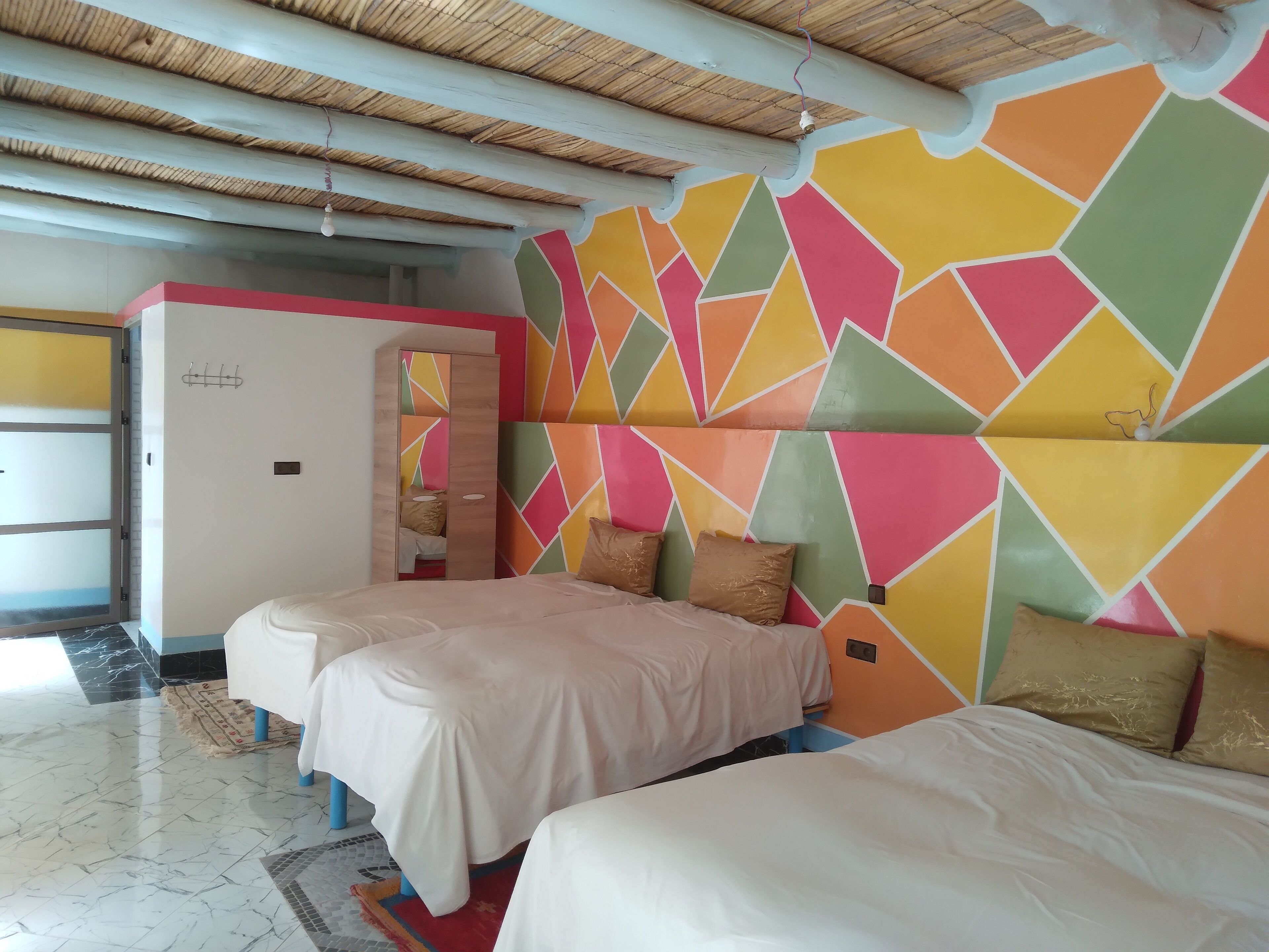 Comfort Studio, Garden View | In-room safe, desk, iron/ironing board, free WiFi