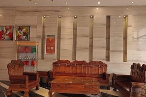 Unclassified image, 3 of 22, button - Lifeng Hotel (Zhaoping)