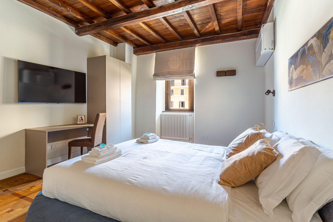 3 bedrooms, iron/ironing board, WiFi