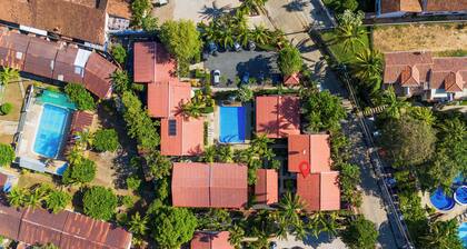 The Tranquil Coco Townhouse: 300 Meters from the Beach!