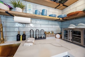 Fridge, microwave, dishwasher, coffee/tea maker - Beachfront Condo - Pool + Resort Amenities (Galveston)