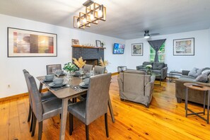 Dining - Summer is filling up-Beach, Shopping and Golf (Clinton)