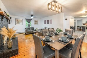 Dining - Summer is filling up-Beach, Shopping and Golf (Clinton)