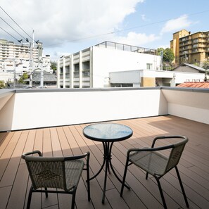 Outdoor dining - Koyado Uraku (Kobe)