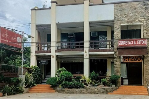 RedDoorz @ Nenas Hotel Dagupan City