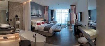 Tianqing Hot Spring Hotel