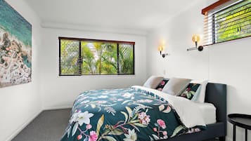 1 bedroom, in-room safe, iron/ironing board, WiFi