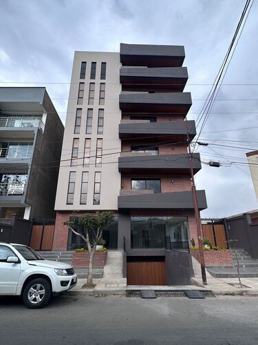 Beautiful apartment with 2 rooms/3 beds/2 bathrooms with WIFI
