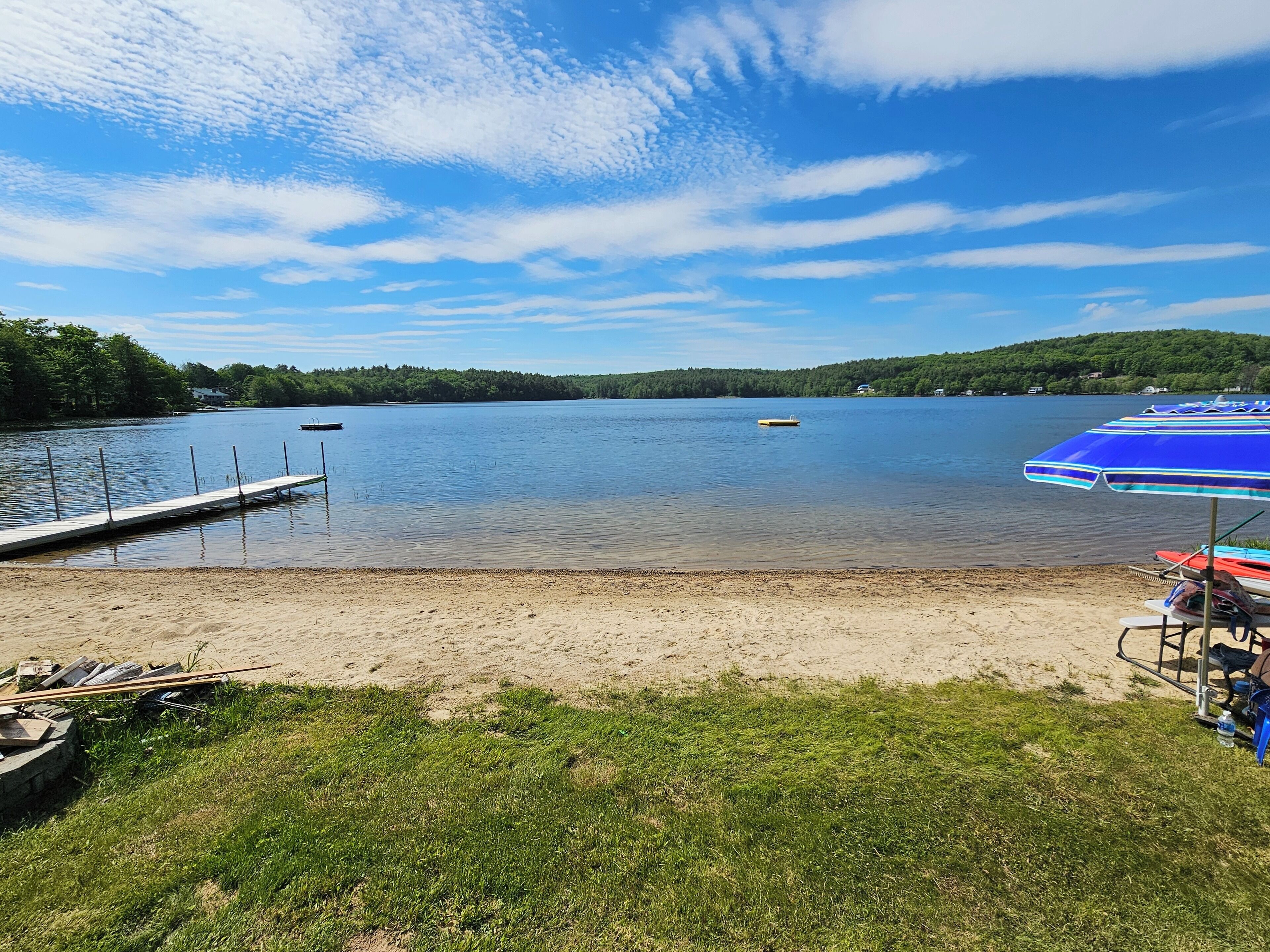Three Loons cottage at Loon Pond - with private beach
