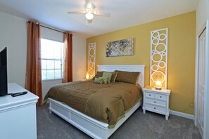 9 soverom, strykejern/-brett, reiseseng for barn og wi-fi (inkludert)