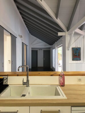 Interior - Villa Créole Rénovée et son Jardin Tropical à 7 min du Lagon de St François (Saint-François)