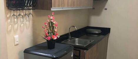 Microwave, stovetop