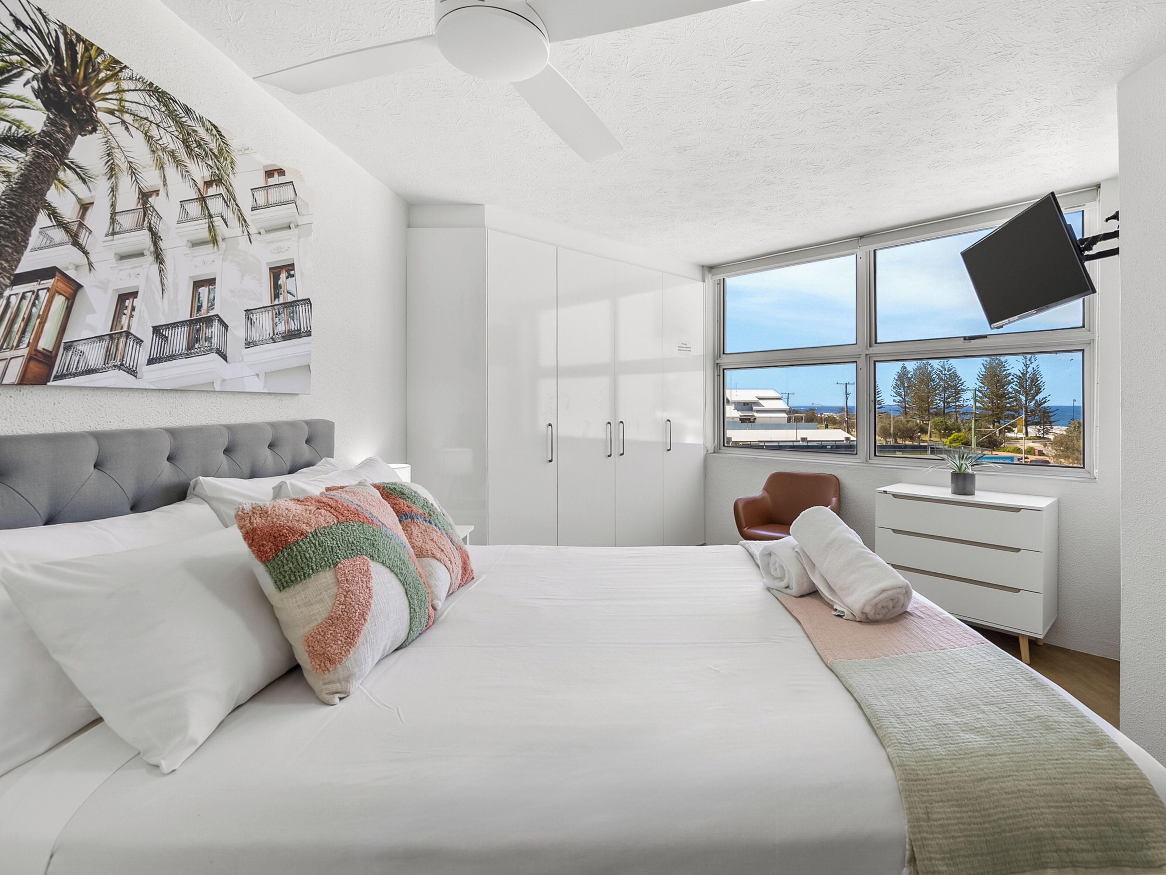 2 chambres, fer et planche à repasser, Wi-Fi gratuit, draps fournis