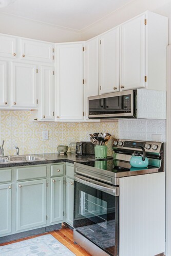 The Woodward: Walk Downtown, Staunton Mural