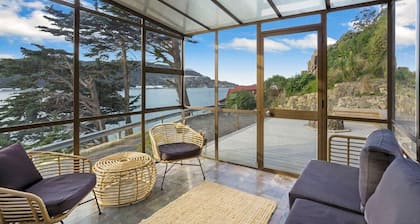 Harbour Views- Gateway to the peninsula
