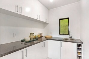 雪櫃、廚房用具/餐具/器皿
