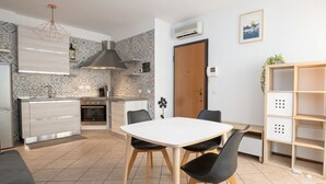 Dining - Farini Apartment Modern Bilo (Milano)
