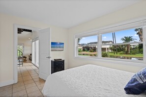 4 soverom, strykejern/-brett, wi-fi (inkludert) og sengetøy