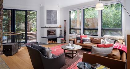 RMR: Tram Tower 5 Condo in Teton Village