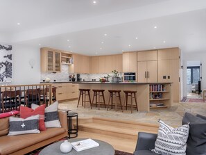 TV connectée, cheminée