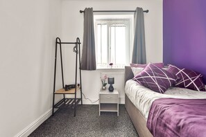 3 chambres, bureau, fer et planche à repasser, Wi-Fi gratuit