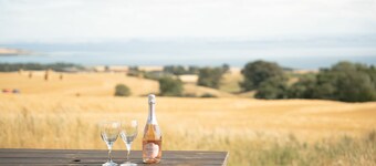 Rural Cosy Cabin With Beautiful Views Over Fife