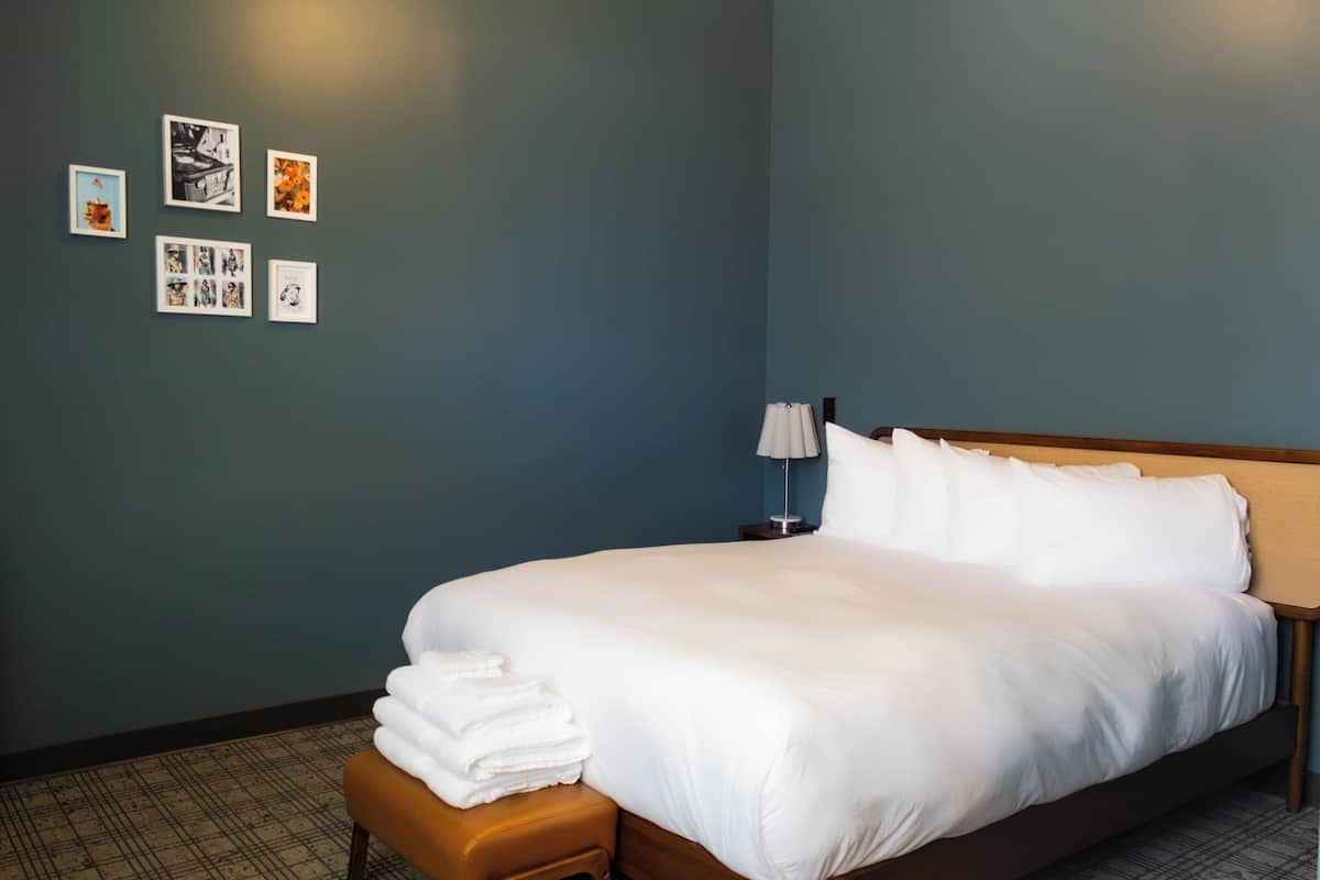 Ropa de cama de alta calidad, wifi gratis y ropa de cama