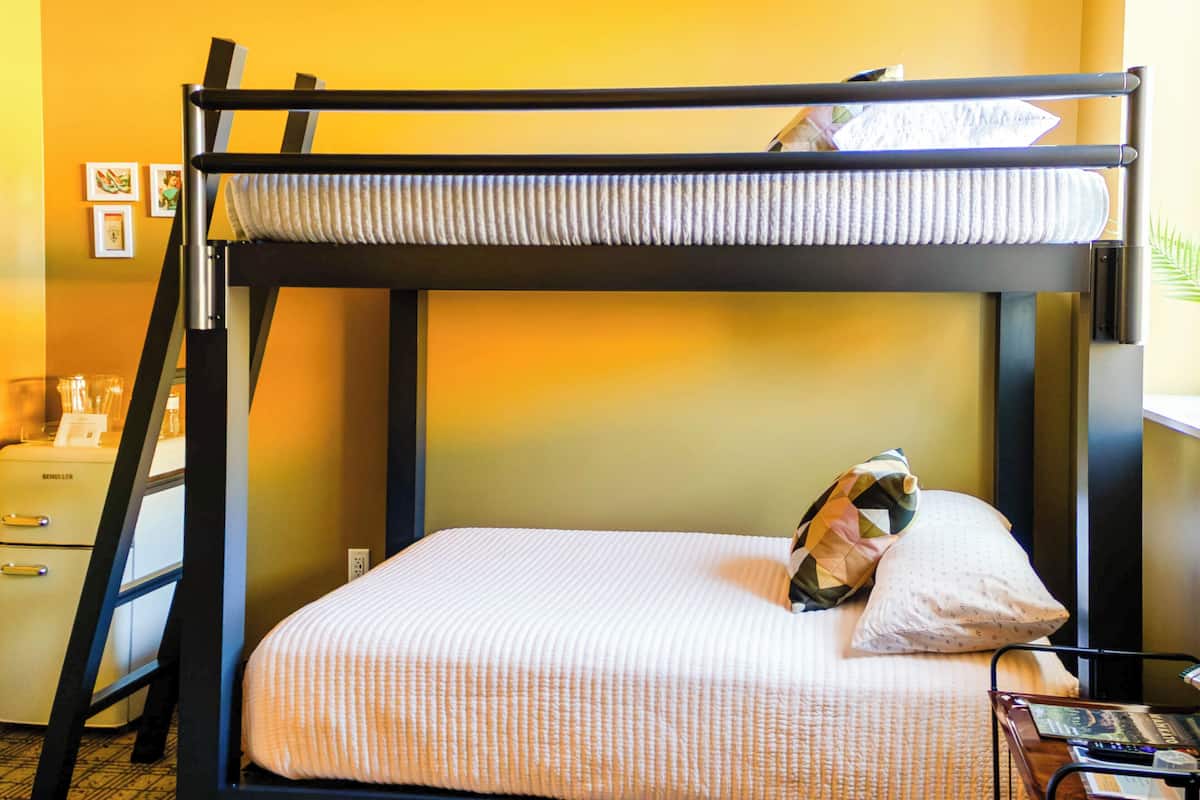 Ropa de cama de alta calidad, wifi gratis y ropa de cama