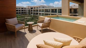 Suite, 1 King Bed (Outdoor Private Pool) | Premium bedding, Select Comfort beds, desk, laptop workspace